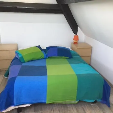 Apartment 8, Rue Du Docteur Grosjean